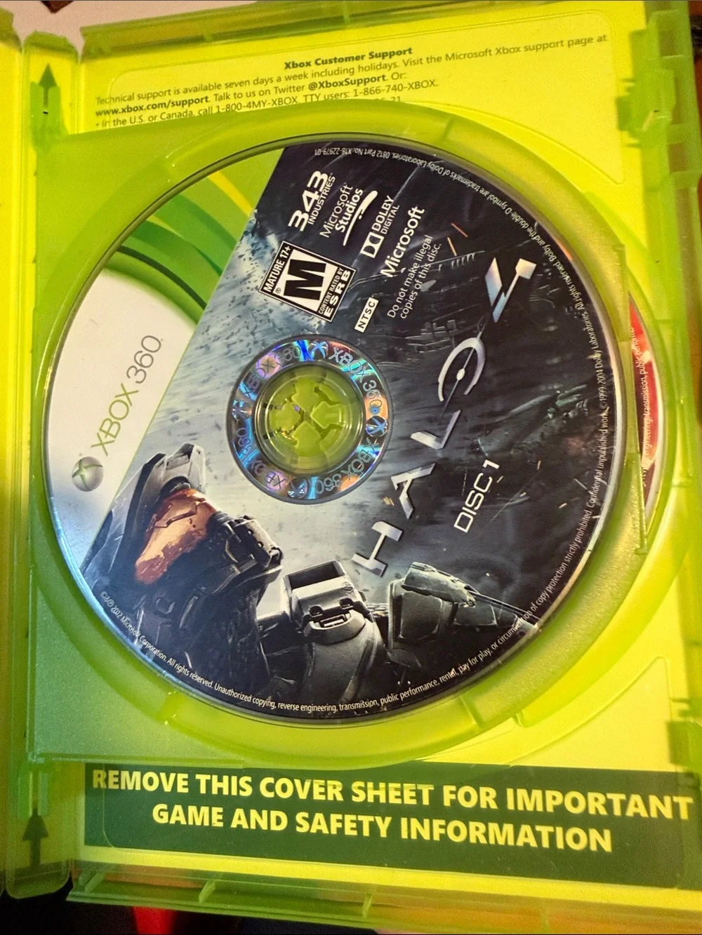 Microsoft Halo 4 Xbox 360 Game - Green Case, Blue Cover Art